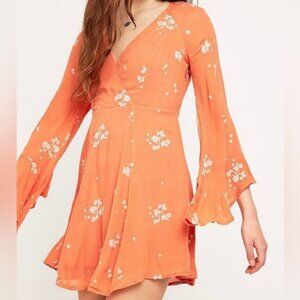Women’s Free People Floral Orange Wrap Dress size 0